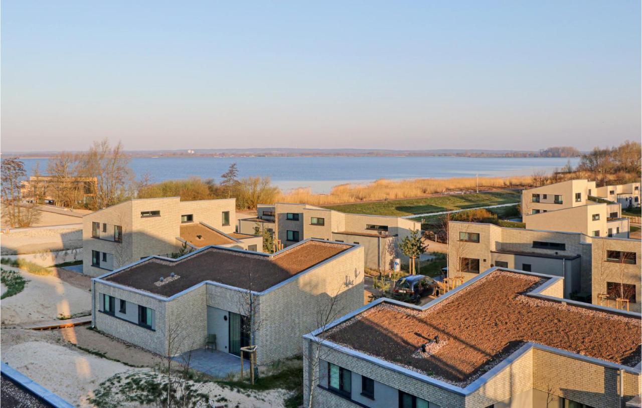 3 Bedroom Awesome Home In Lembruch-Duemmer See エクステリア 写真